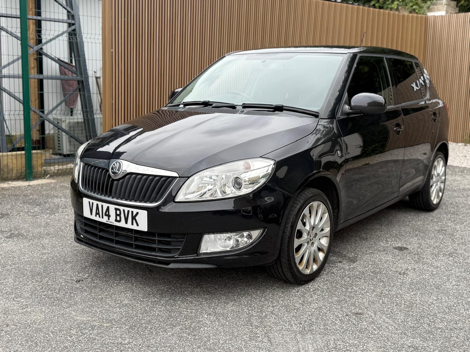 Used Skoda Fabia 2014 for sale - 76785381: Photo 4