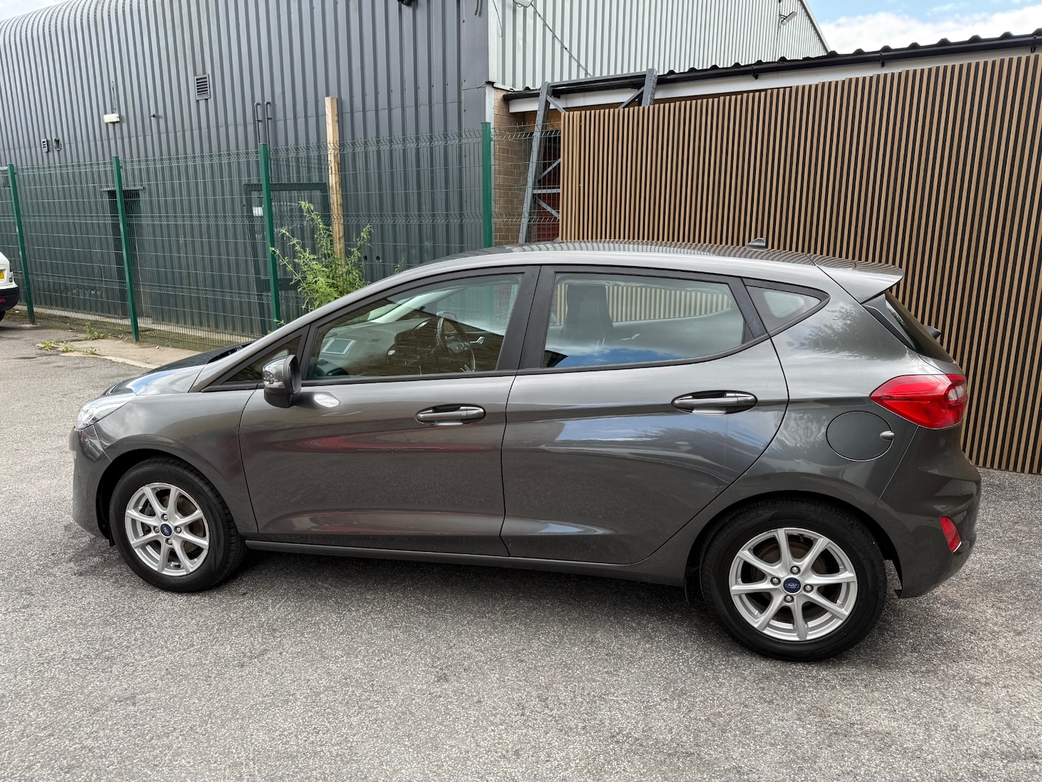 Used Ford Fiesta 2020 for sale - 76257861: Photo 16