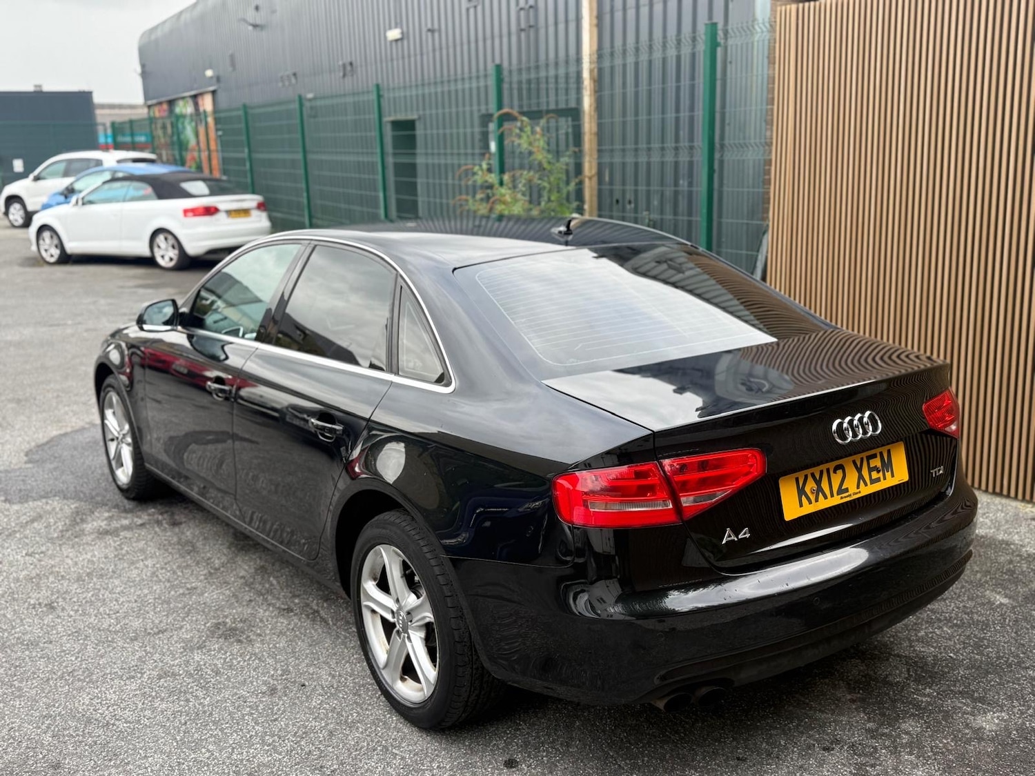 Used Audi A4 2012 for sale - 76426060: Photo 4