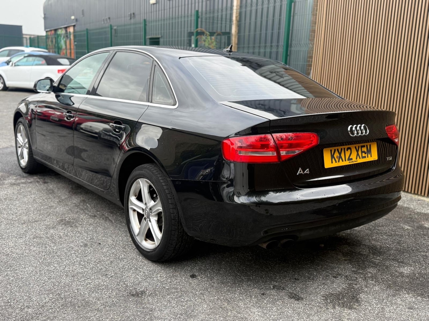 Used Audi A4 2012 for sale - 76426060: Photo 9