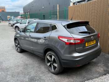 Used Nissan Qashqai 2015 for sale - 74799590: Photo