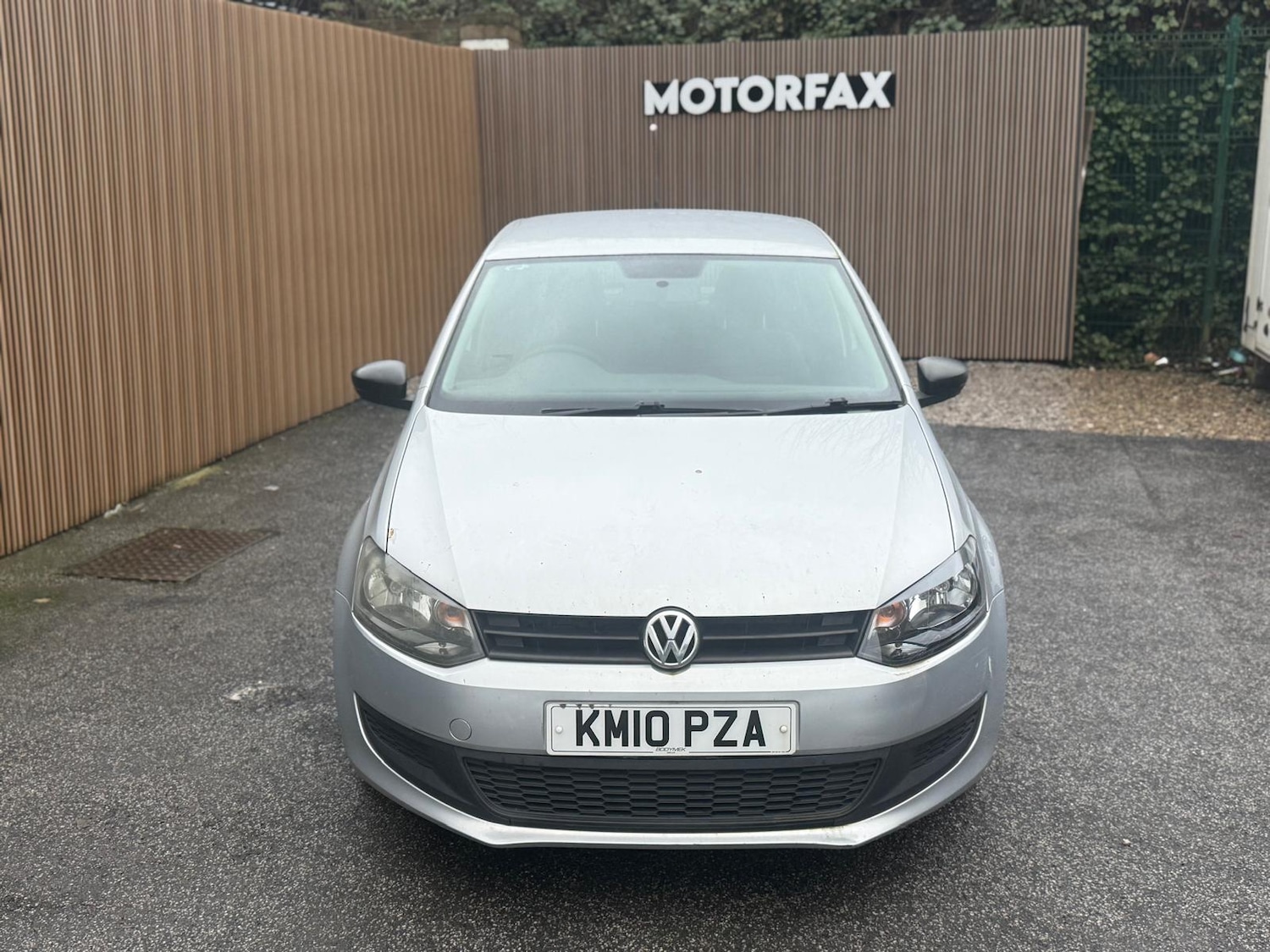 Used Volkswagen Polo 2010 for sale - 77609648: Photo 15