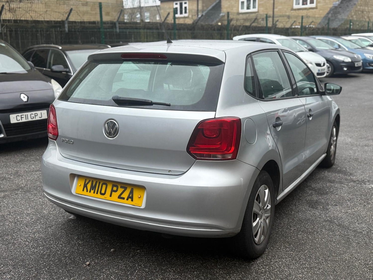 Used Volkswagen Polo 2010 for sale - 77609648: Photo 6