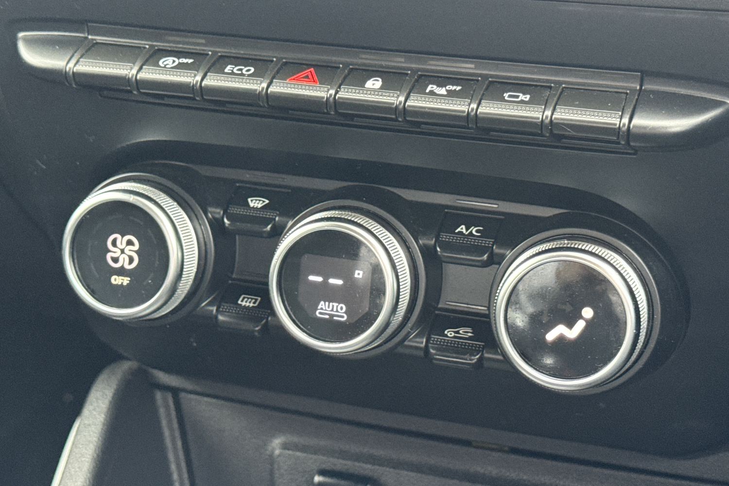 Used Dacia Duster 2022 for sale - 75815441: Photo 15