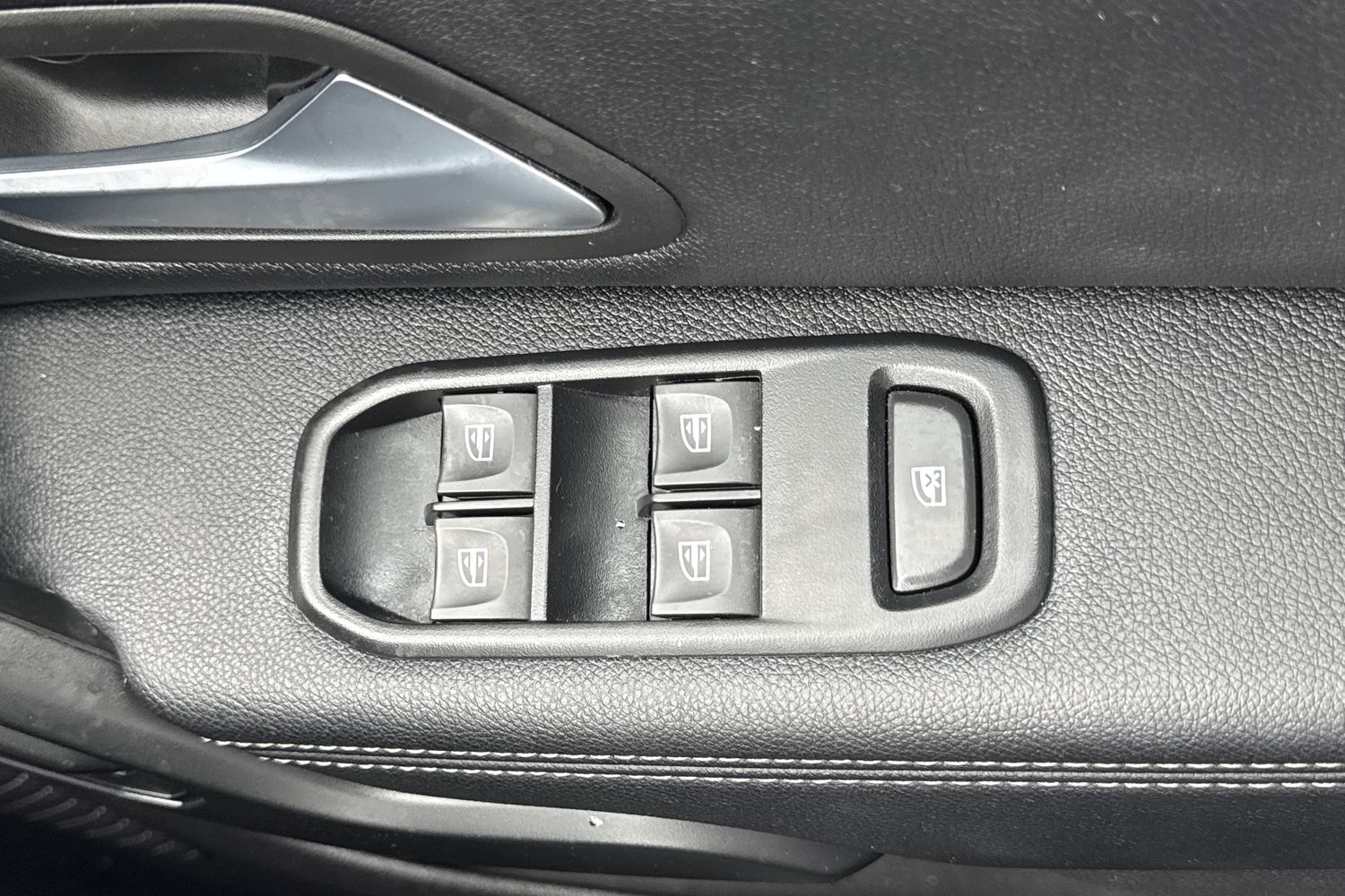 Used Dacia Duster 2022 for sale - 75815441: Photo 16