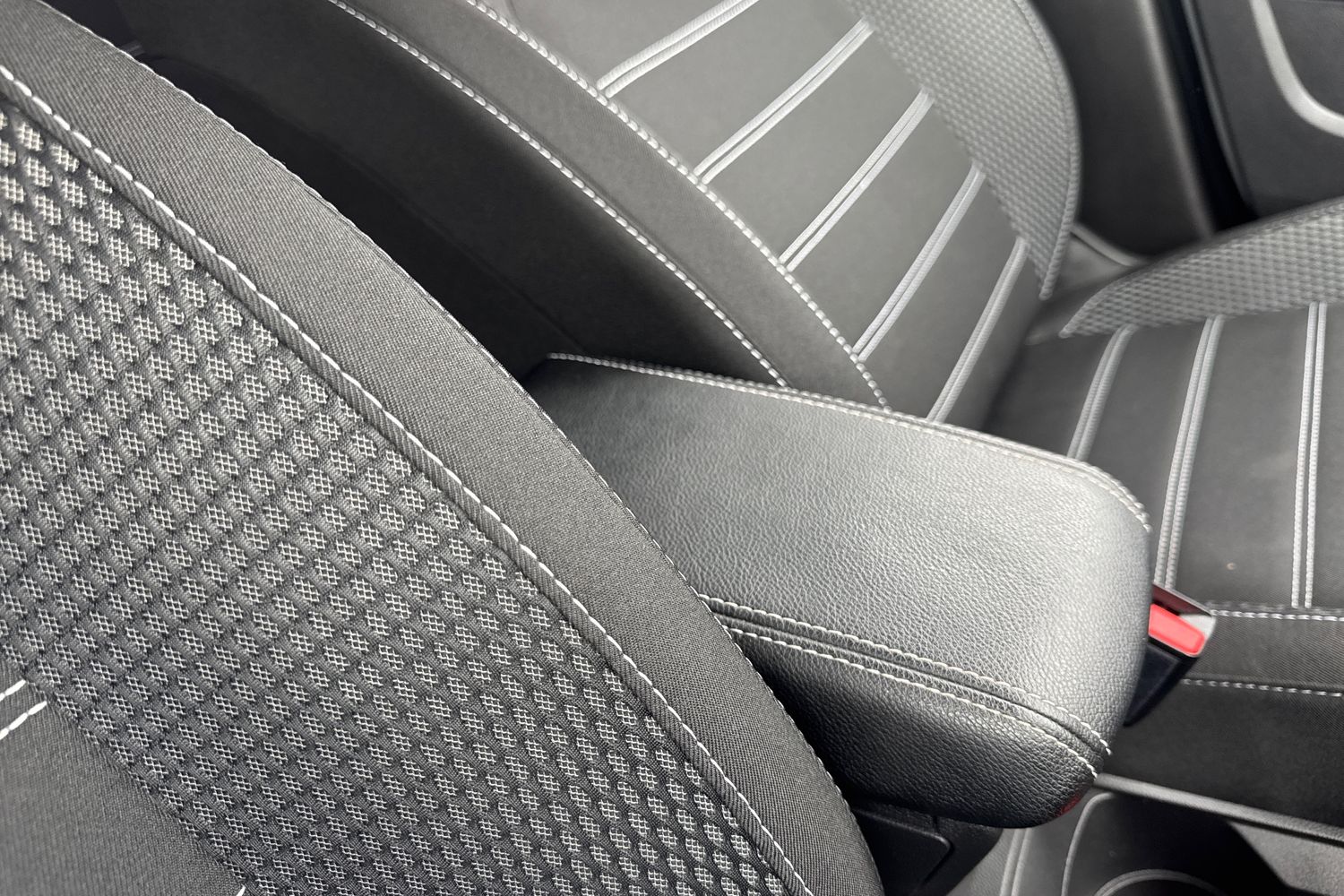 Used Dacia Duster 2022 for sale - 75815441: Photo 38