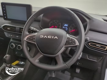 Used Dacia Sandero Stepway 2024 for sale - 79396928: Photo