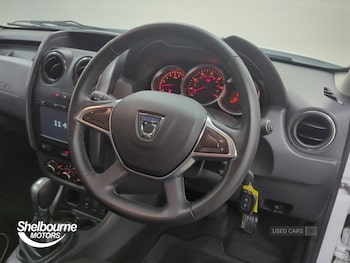 Used Dacia Duster 2017 for sale - 76500191: Photo