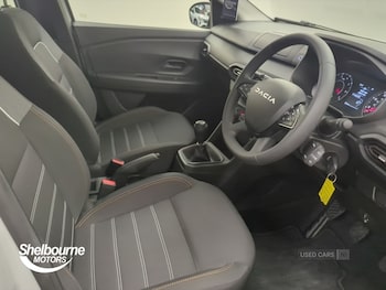 Used Dacia Sandero Stepway 2024 for sale - 76175739: Photo 4