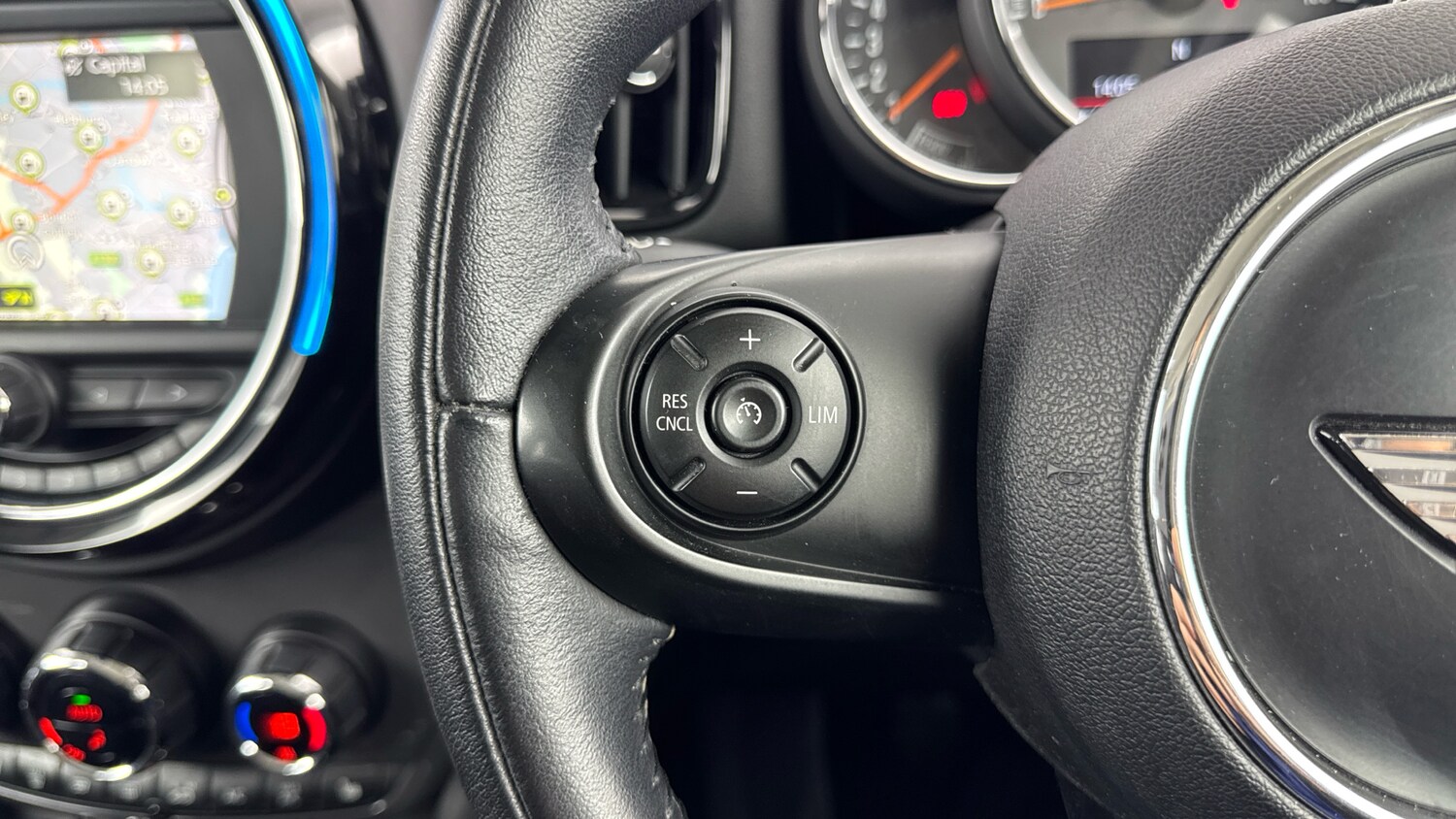 Used MINI Countryman 2017 for sale - 76352426: Photo 17