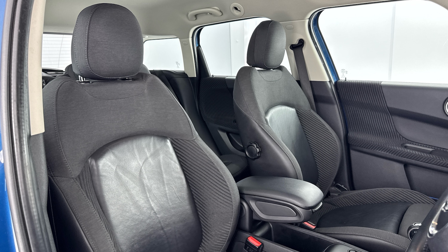 Used MINI Countryman 2017 for sale - 76352426: Photo 28