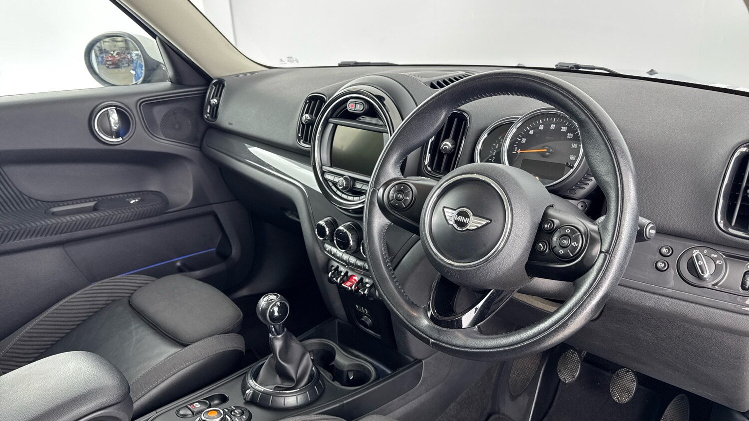 Used MINI Countryman 2017 for sale - 76352426: Photo 6