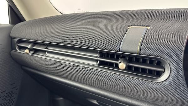 Used MINI Cooper 2025 for sale - 76234605: Photo 31