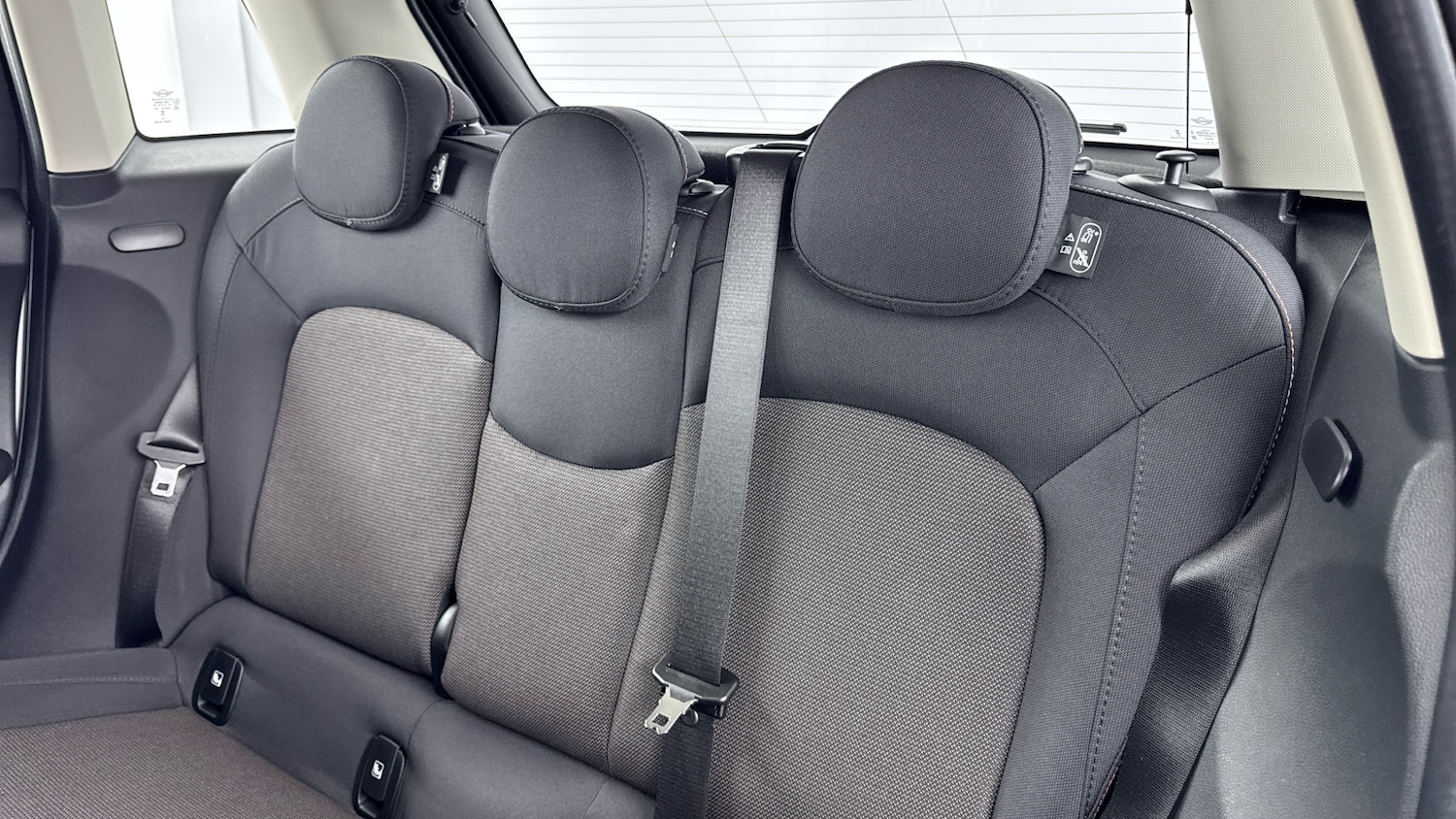 Used MINI Hatch 2023 for sale - 77086482: Photo 12