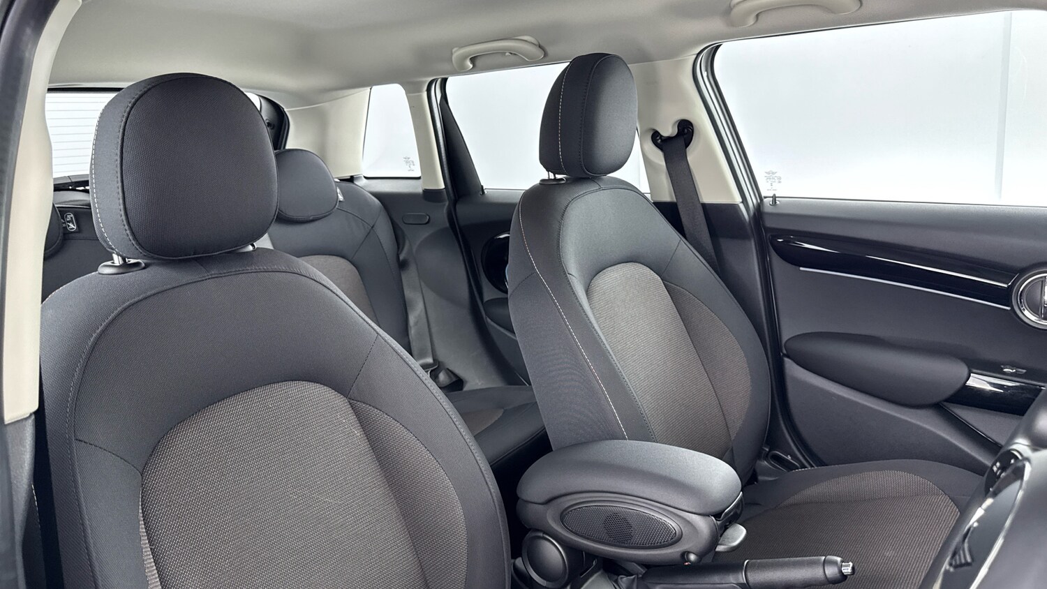 Used MINI Hatch 2023 for sale - 77086482: Photo 26