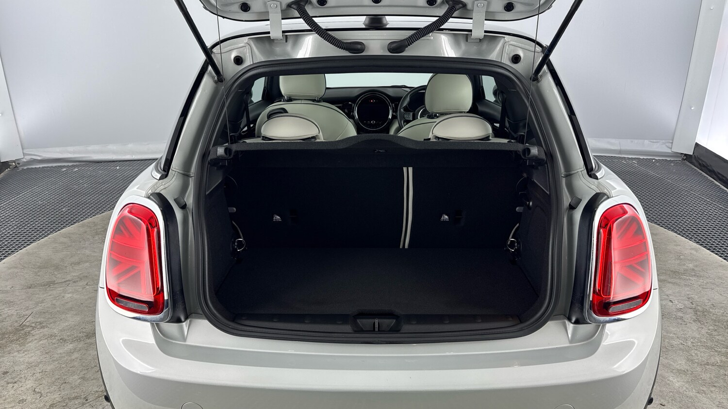 Used MINI Hatch 2022 for sale - 77363275: Photo 13