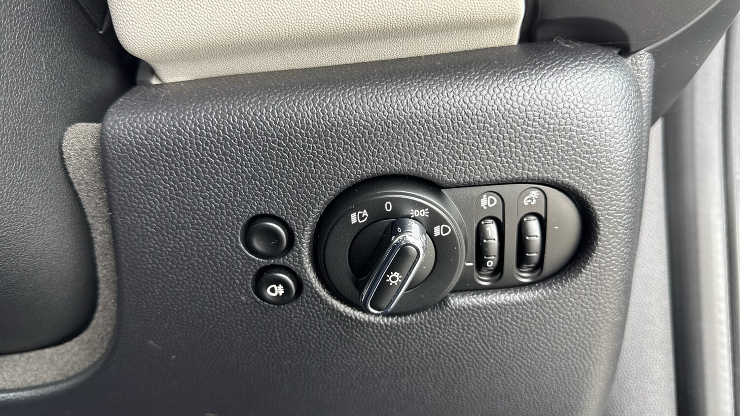 Used MINI Hatch 2022 for sale - 77363275: Photo 31