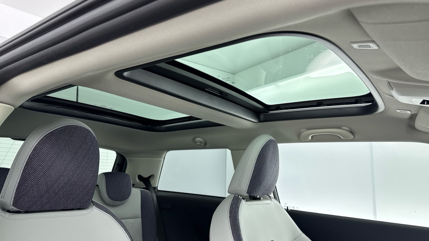 Used MINI Cooper 2025 for sale - 77592653: Photo 17