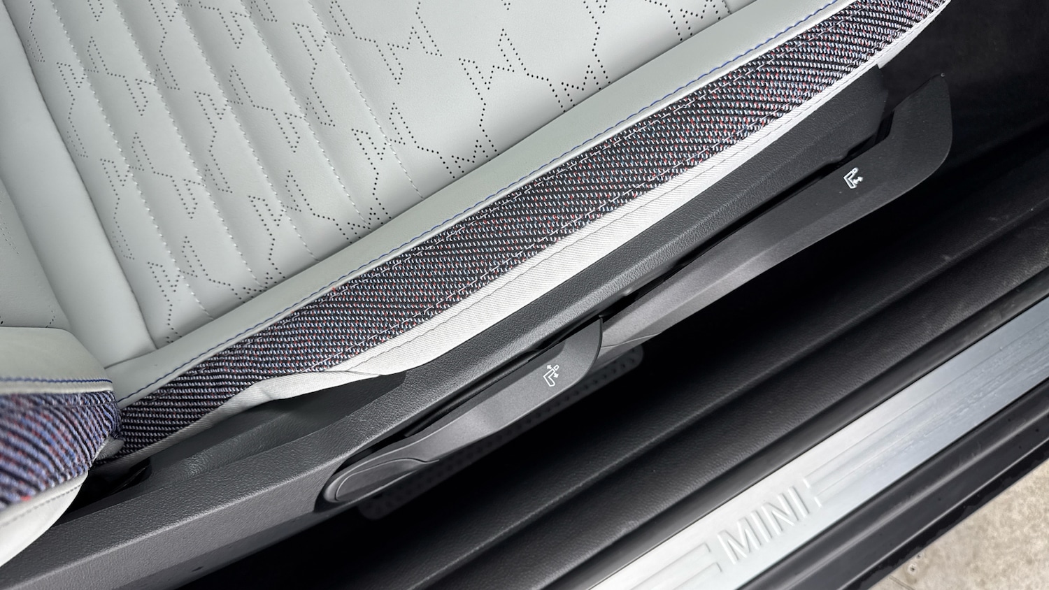 Used MINI Cooper 2025 for sale - 77592653: Photo 27