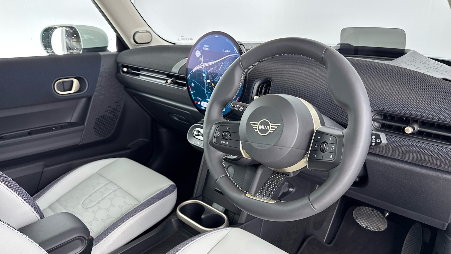 Used MINI Cooper 2025 for sale - 77592653: Photo 6