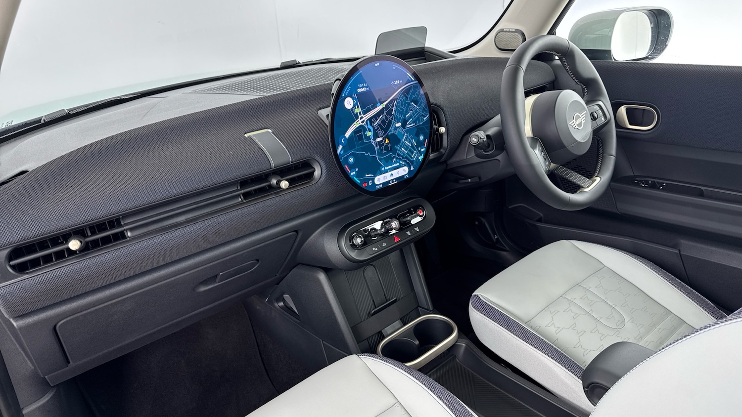 Used MINI Cooper 2025 for sale - 77592653: Photo 7