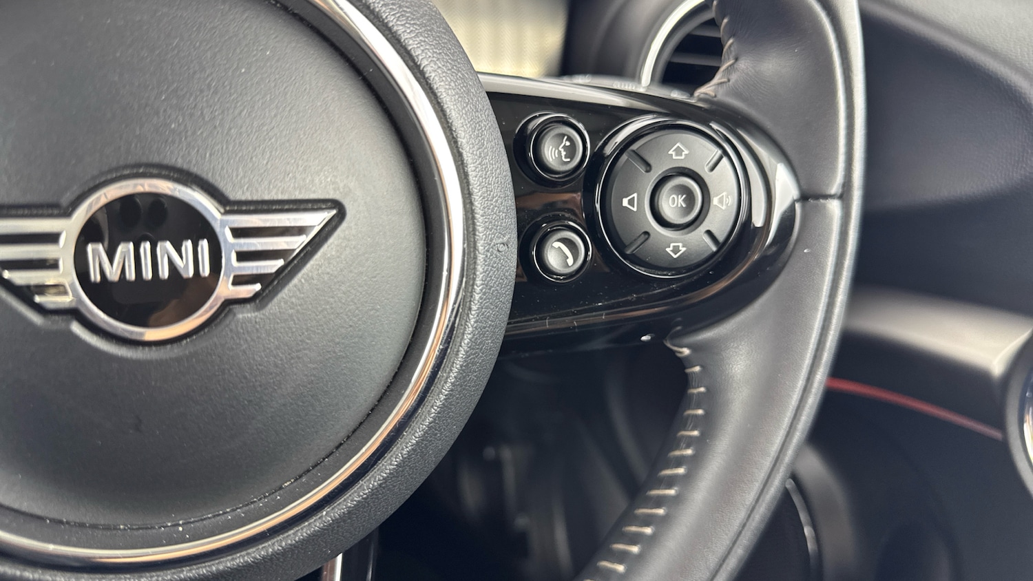 Used MINI Hatch 2019 for sale - 78028435: Photo 18