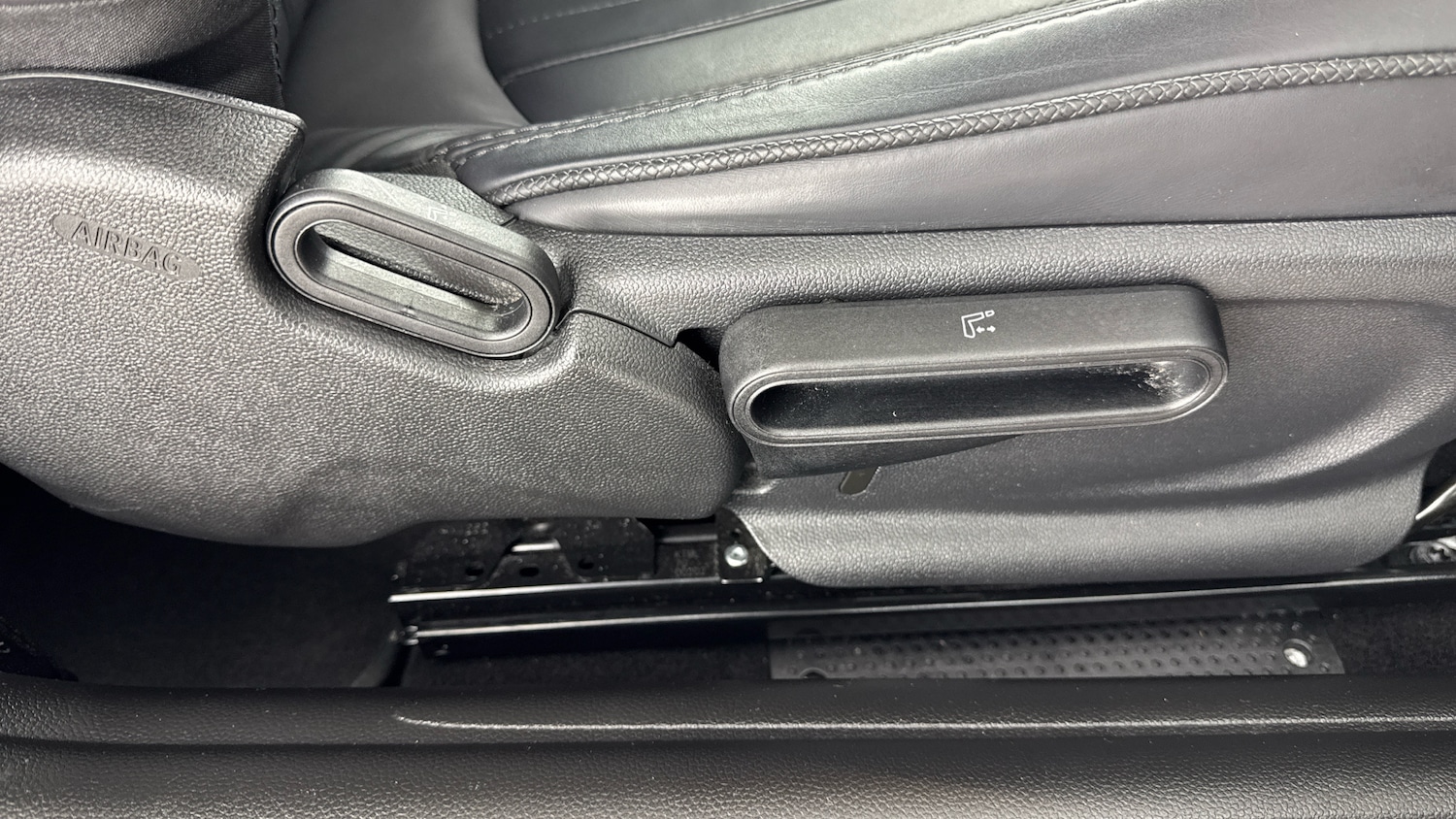 Used MINI Hatch 2019 for sale - 78028435: Photo 32