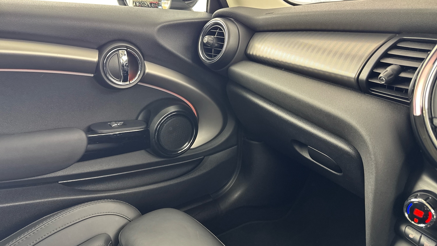 Used MINI Hatch 2019 for sale - 78028435: Photo 39