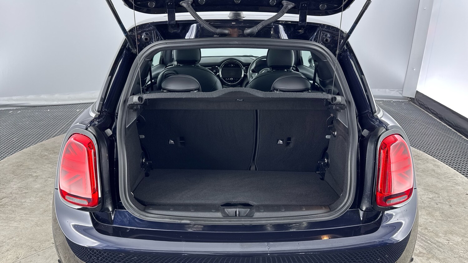 Used MINI Hatch 2022 for sale - 76830517: Photo 13