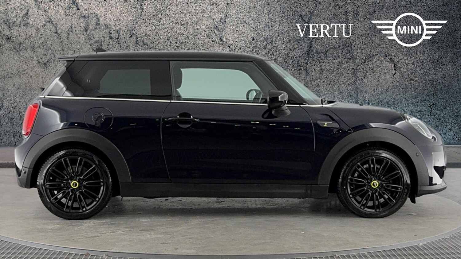 Used MINI Hatch 2022 for sale - 76830517: Photo 3