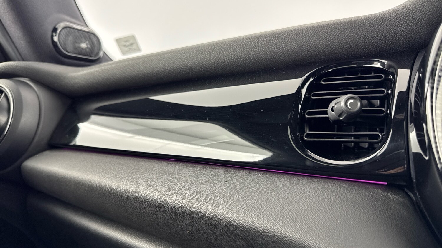 Used MINI Hatch 2022 for sale - 76830517: Photo 34