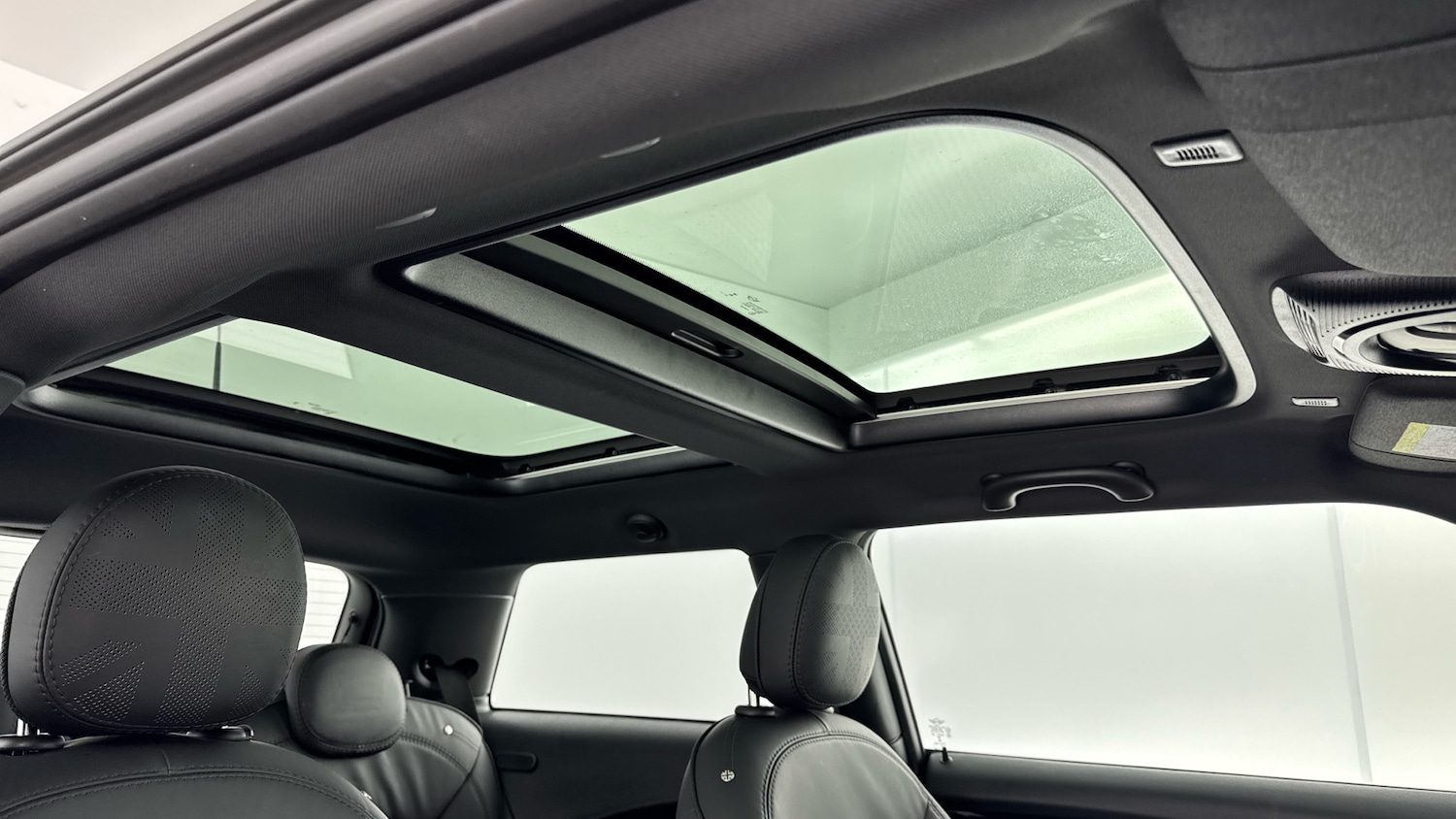 Used MINI Hatch 2022 for sale - 76725516: Photo 17