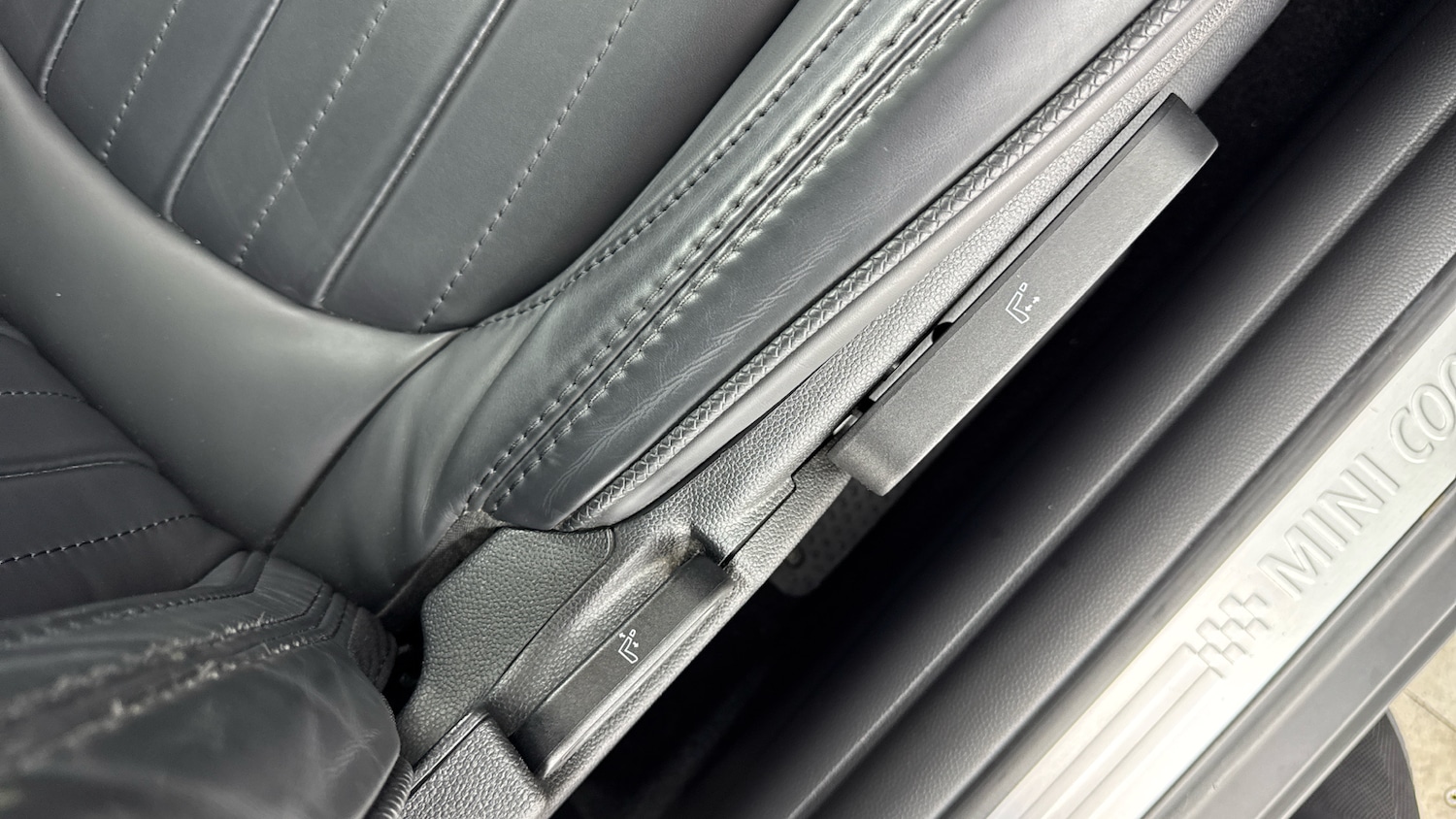 Used MINI Hatch 2022 for sale - 76725516: Photo 29