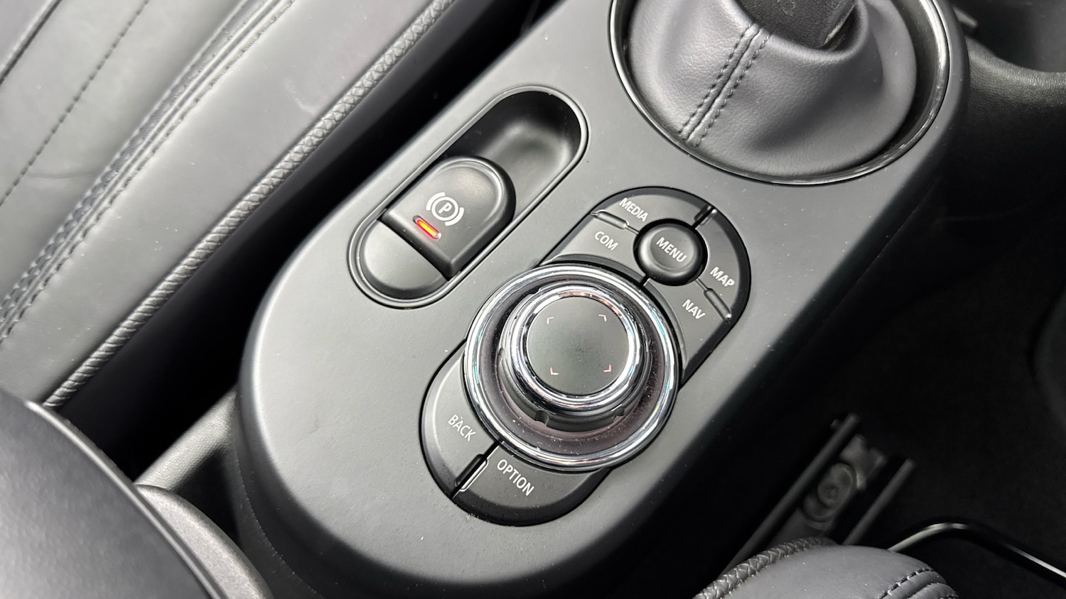 Used MINI Hatch 2022 for sale - 76725516: Photo 39