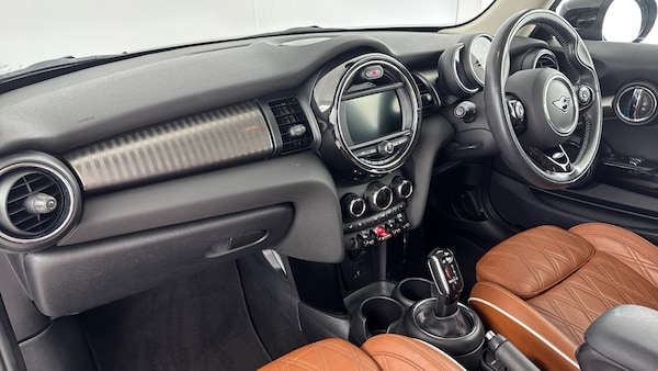 Used MINI Hatch 2020 for sale - 75632468: Photo 7