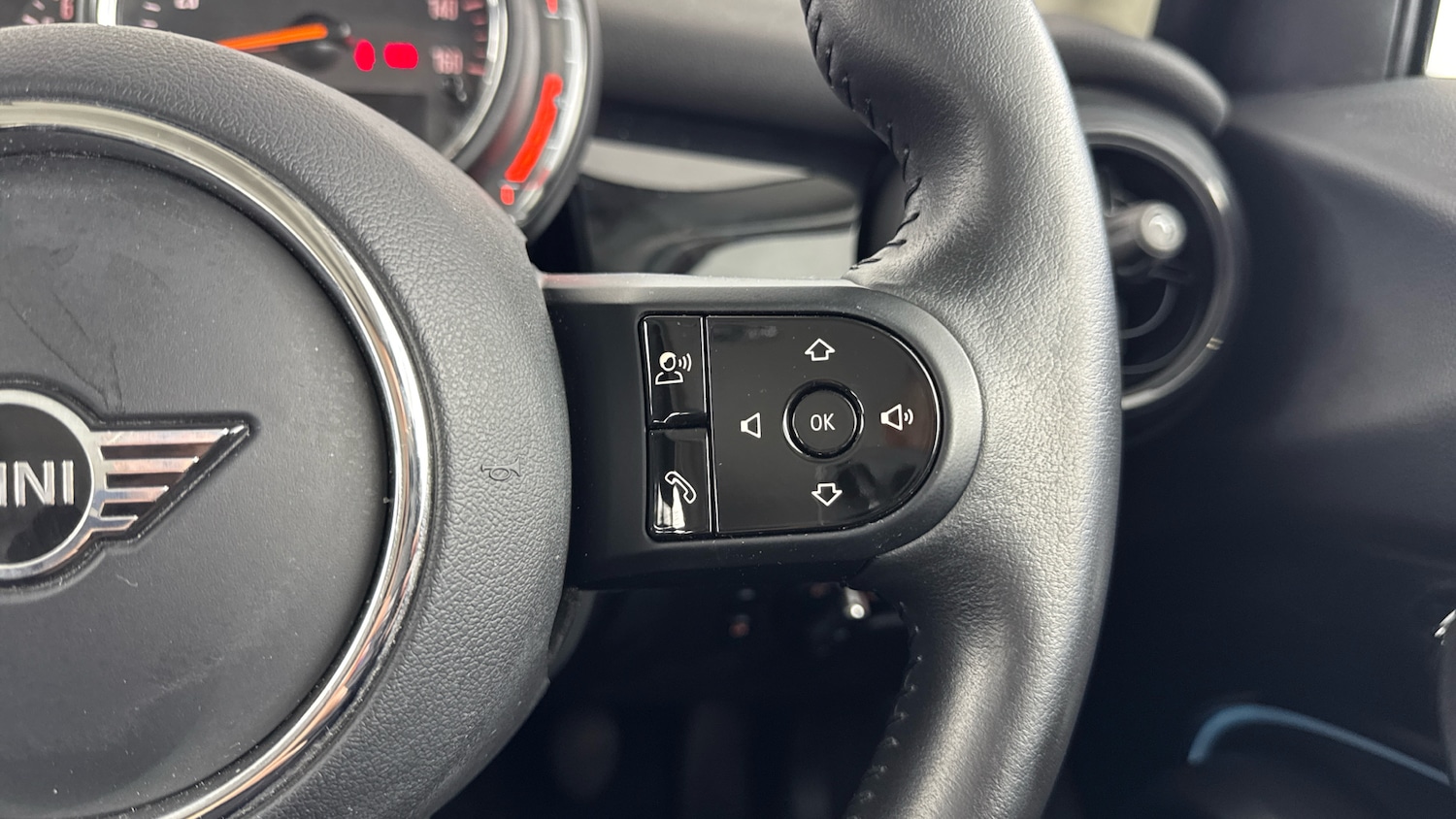 Used MINI Hatch 2022 for sale - 77244158: Photo 18