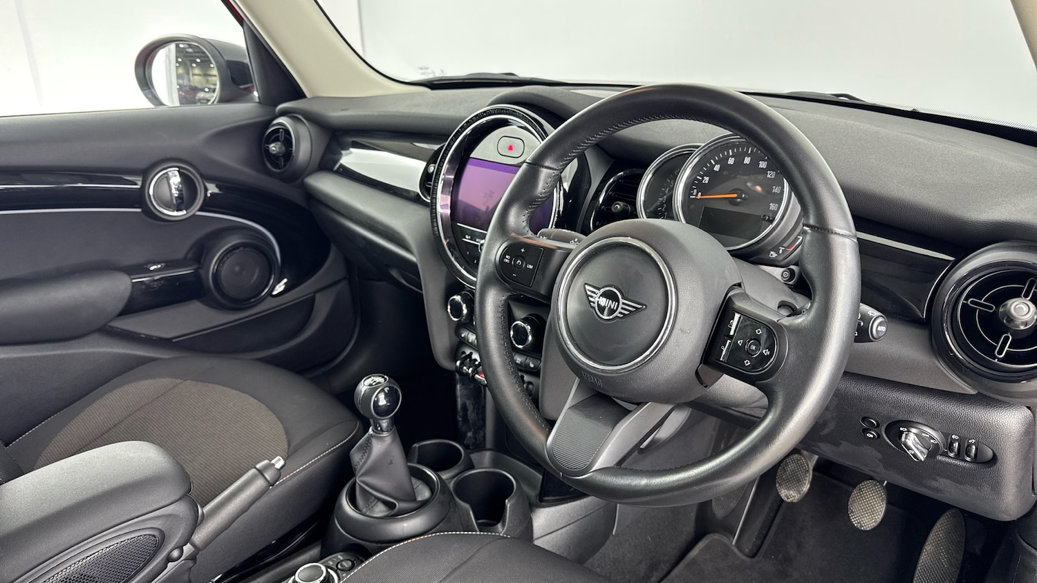 Used MINI Hatch 2022 for sale - 77244158: Photo 6