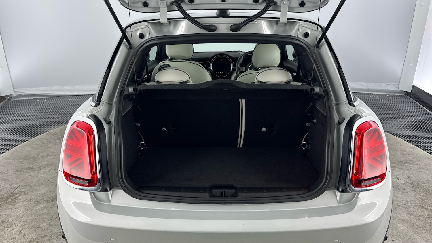 Used MINI Hatch 2022 for sale - 76908463: Photo 13