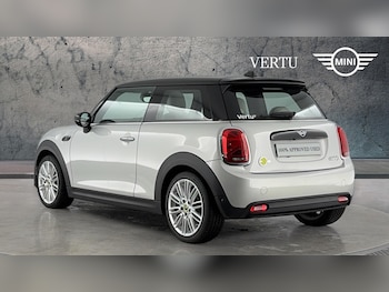 Used MINI Hatch 2022 for sale - 76908463: Photo