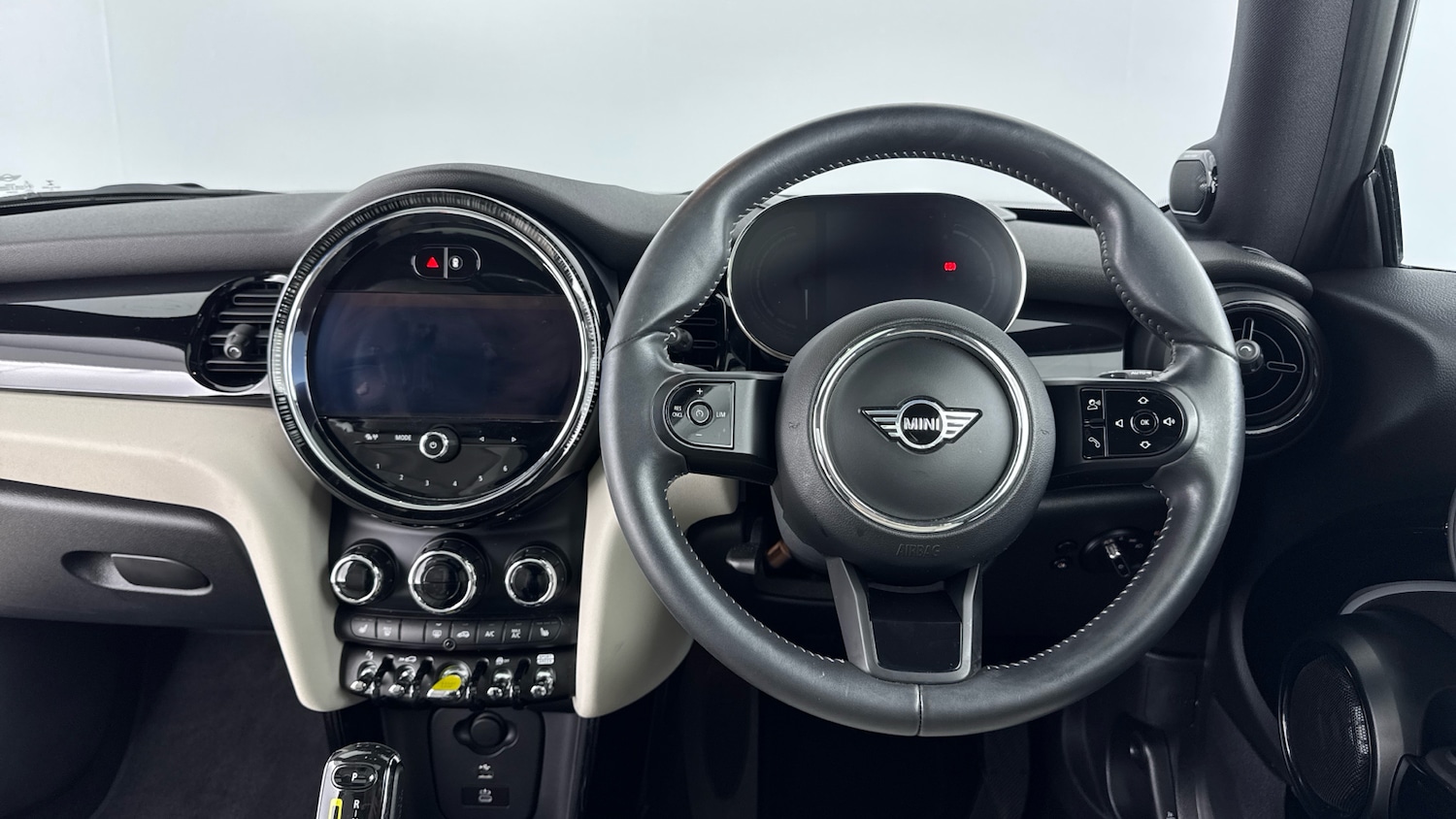 Used MINI Hatch 2022 for sale - 76908463: Photo 5