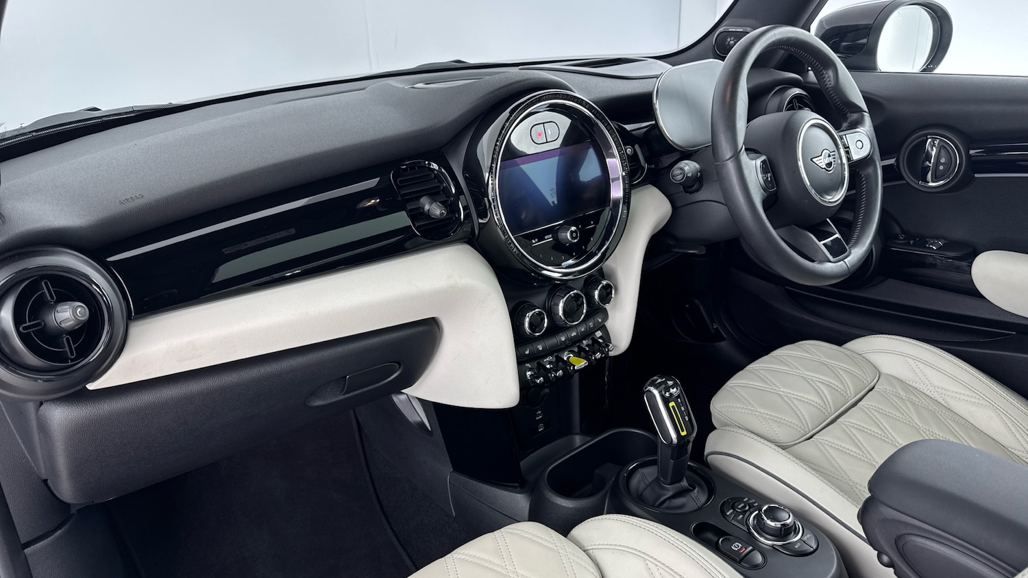 Used MINI Hatch 2022 for sale - 76908463: Photo 7