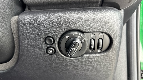 Used MINI Hatch 2022 for sale - 75694555: Photo 31