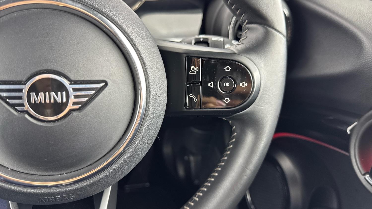 Used MINI Hatch 2022 for sale - 77883876: Photo 18