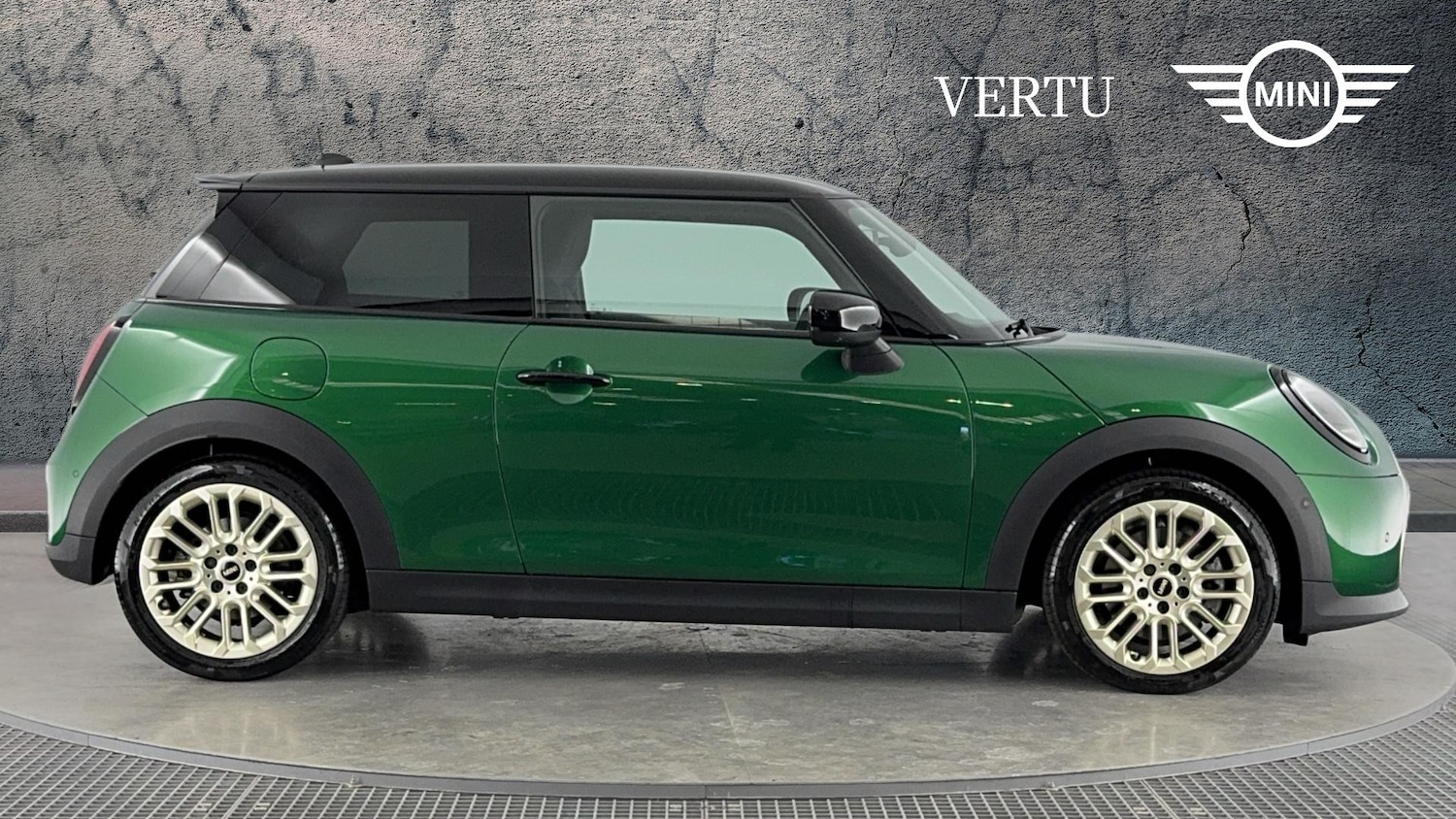 Used MINI Cooper 2024 for sale - 78109231: Photo 3