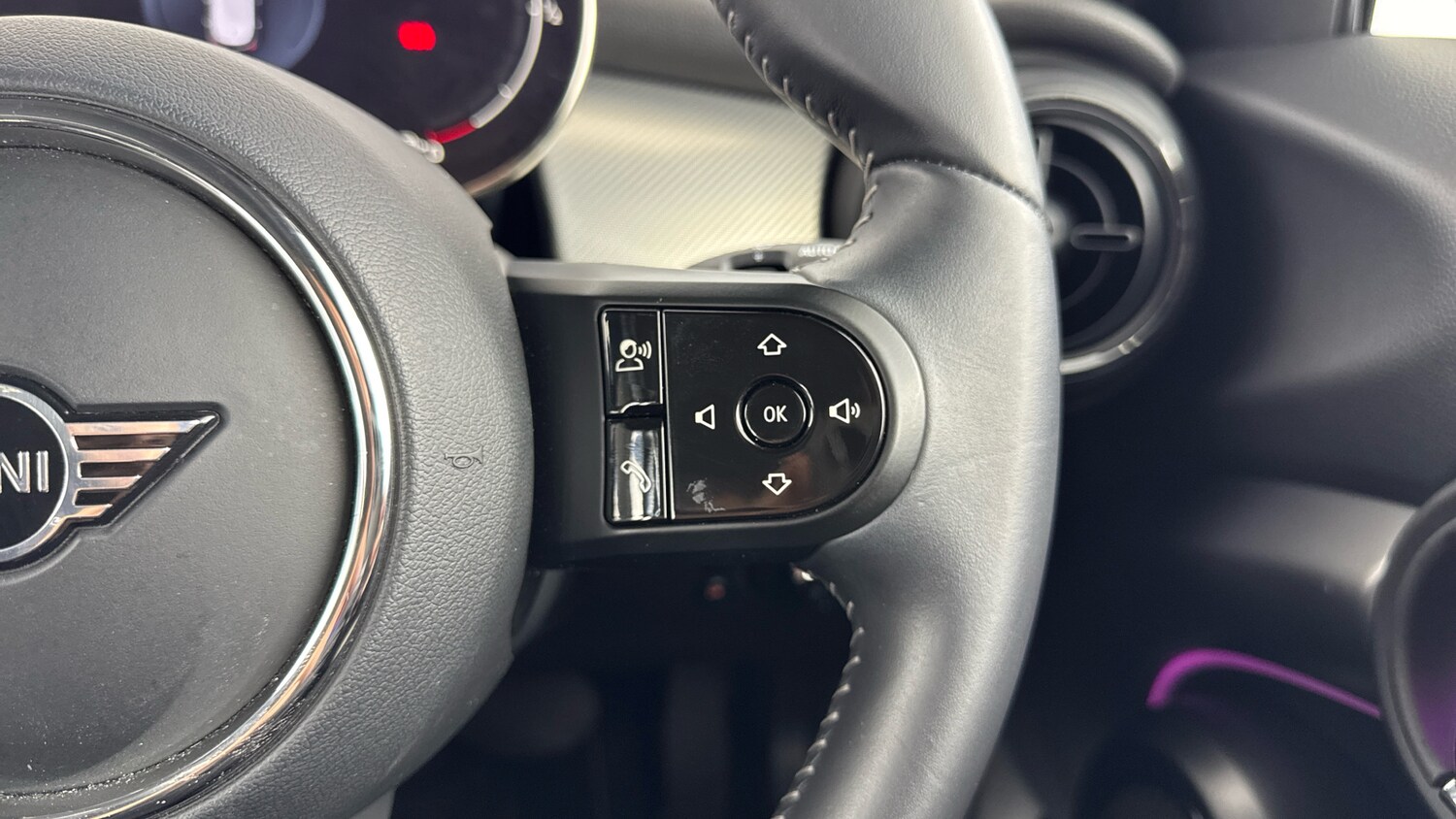 Used MINI Hatch 2023 for sale - 76055925: Photo 18