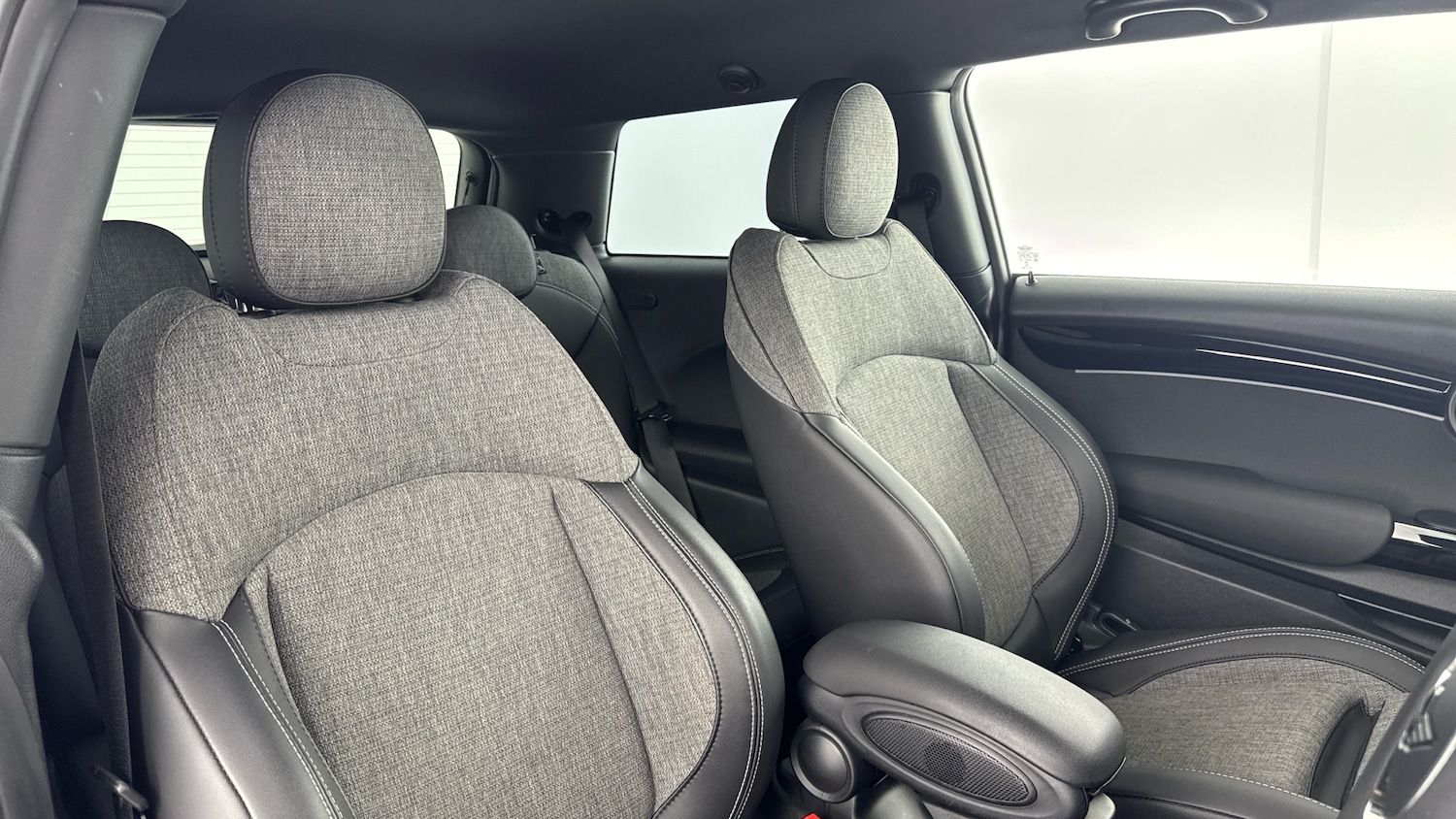 Used MINI Hatch 2022 for sale - 77198793: Photo 27