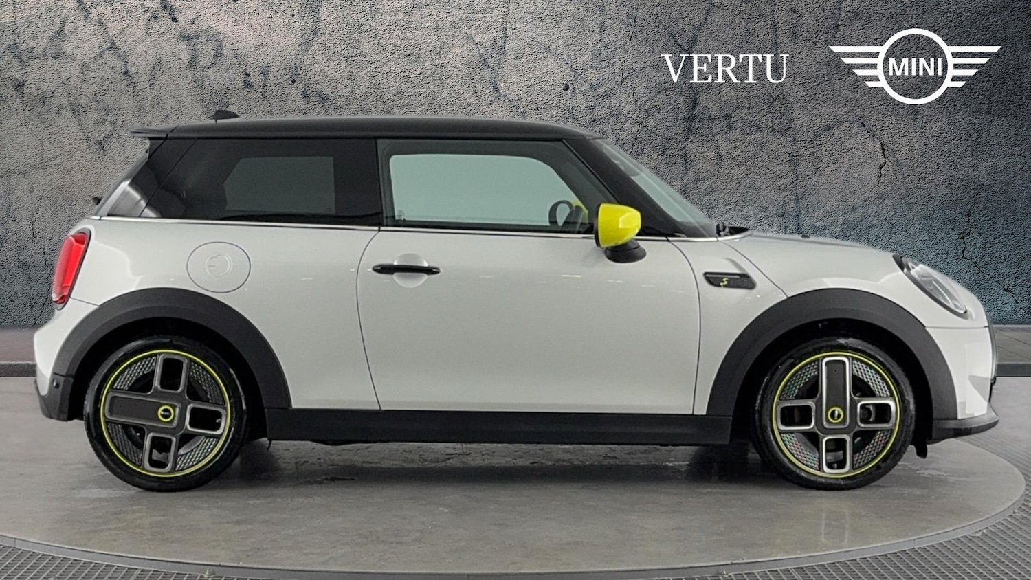 Used MINI Hatch 2022 for sale - 77198793: Photo 3