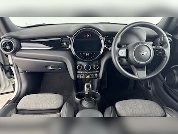 Used MINI Hatch 2022 for sale - 77198793: Photo