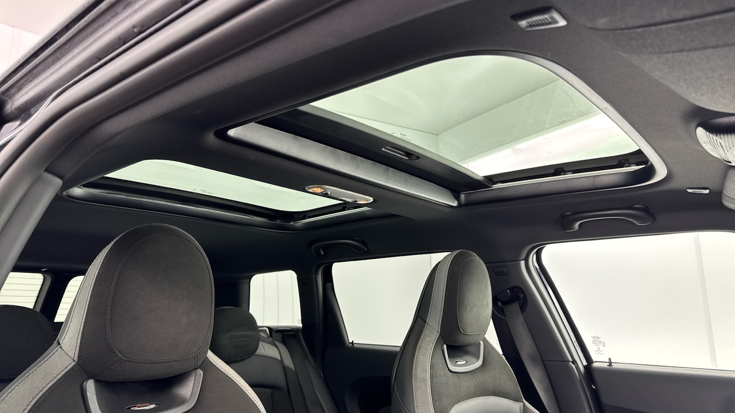 Used MINI Clubman 2023 for sale - 76830496: Photo 17