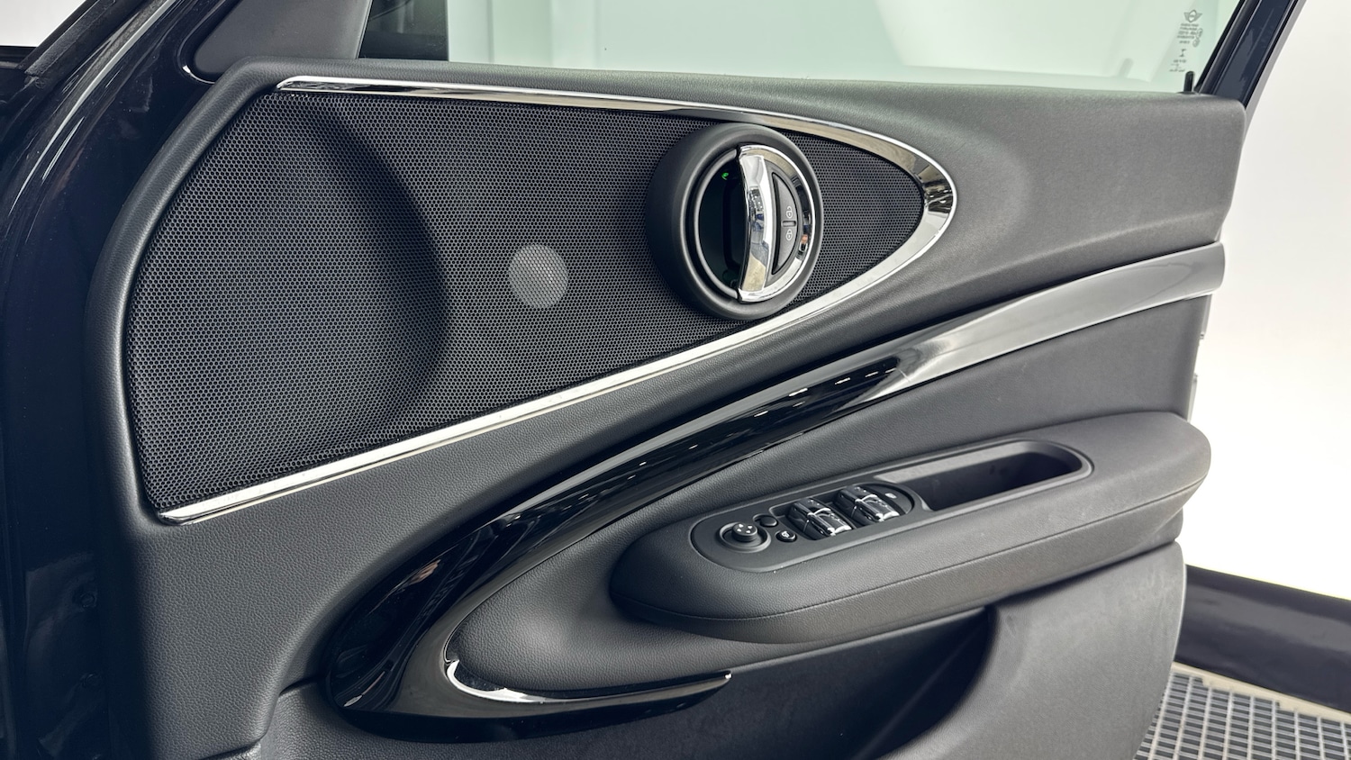 Used MINI Clubman 2023 for sale - 76830496: Photo 30